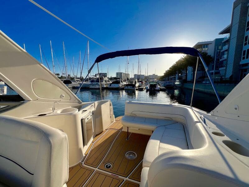 2012 Bayliner 335