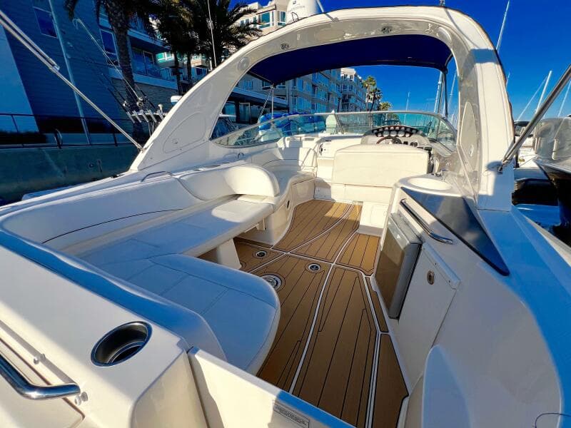 2012 Bayliner 335