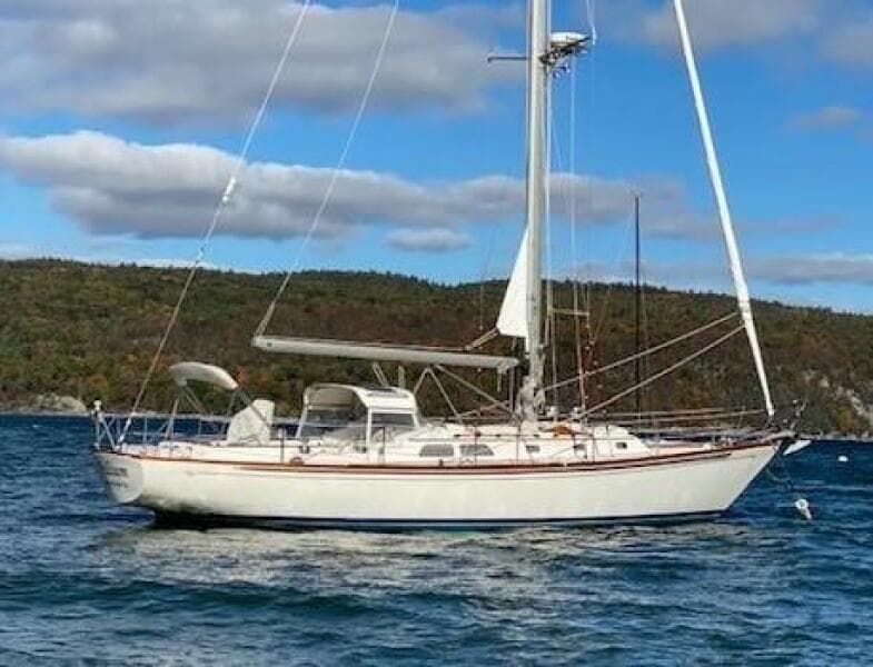 1987 Hinckley Sou'wester Sloop C/B