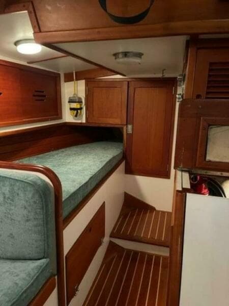 1987 Hinckley Sou'wester Sloop C/B