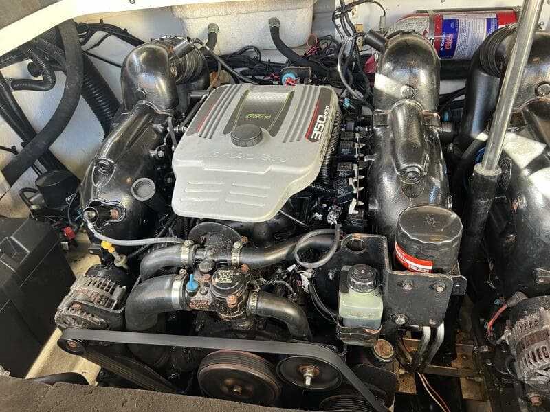 2012 Sea Ray 300 SLX