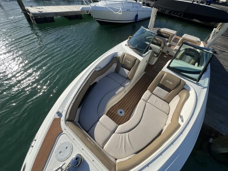 2012 Sea Ray 300 SLX