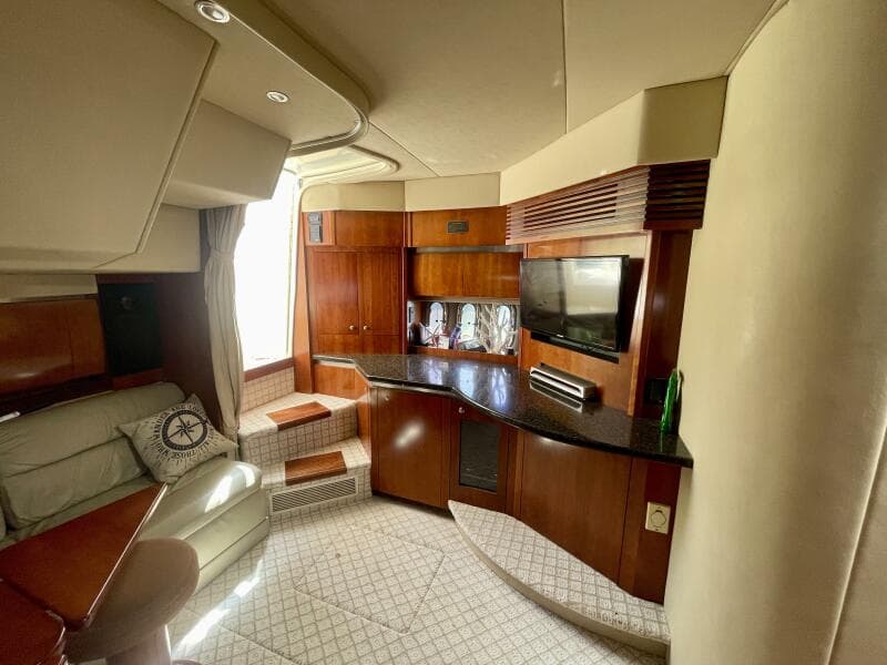 2006 Cruisers Yachts 420 Express