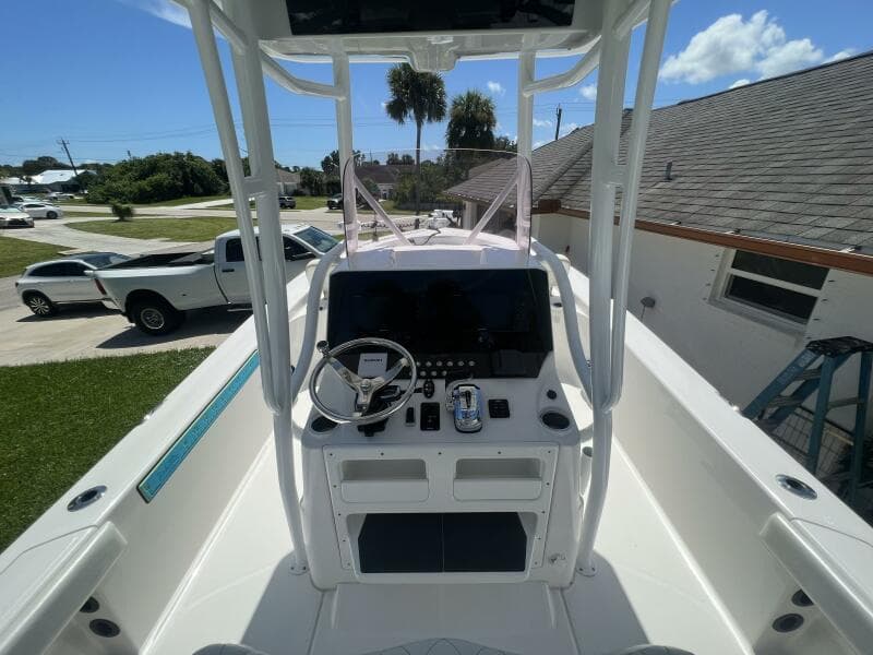 2019 Blue Wave 2800 Pure Hybrid