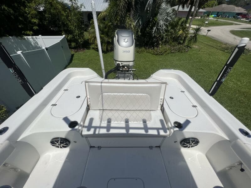 2019 Blue Wave 2800 Pure Hybrid