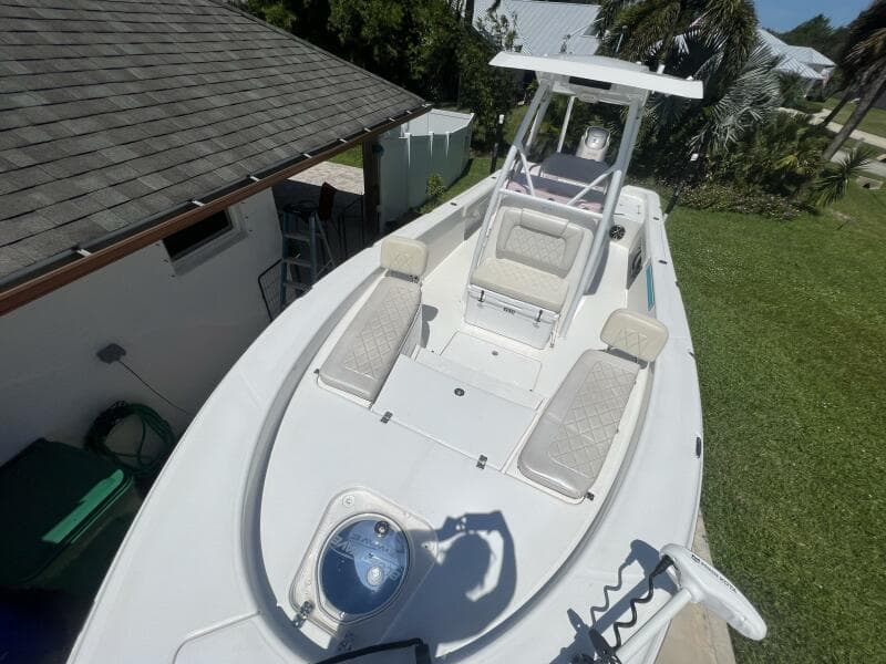 2019 Blue Wave 2800 Pure Hybrid