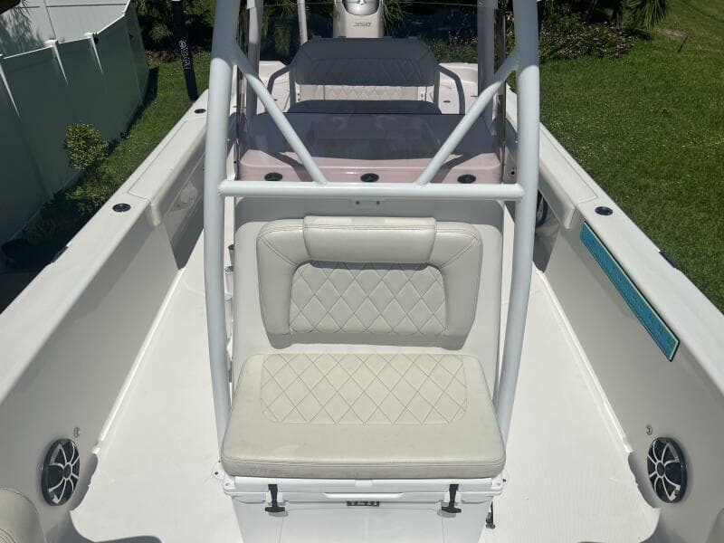 2019 Blue Wave 2800 Pure Hybrid