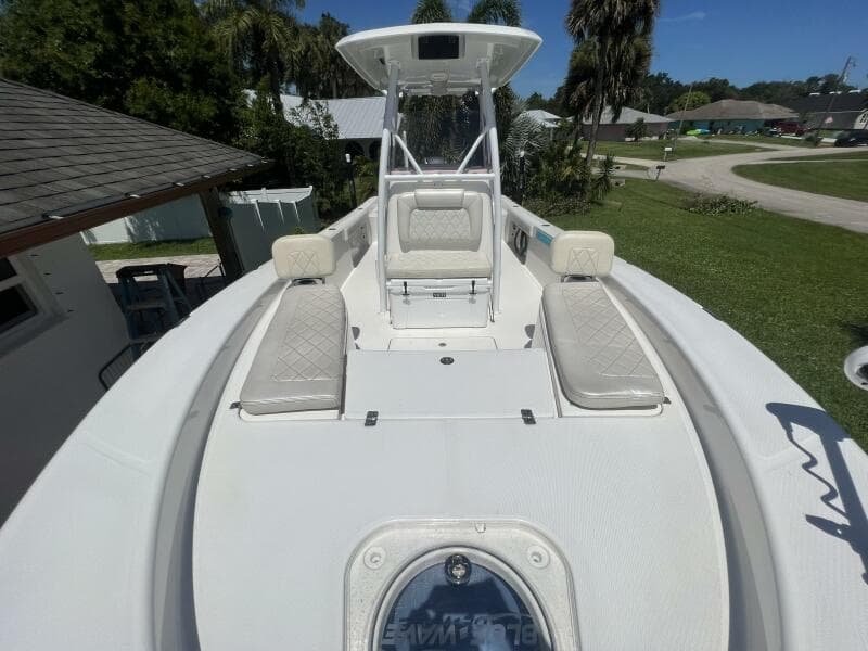 2019 Blue Wave 2800 Pure Hybrid
