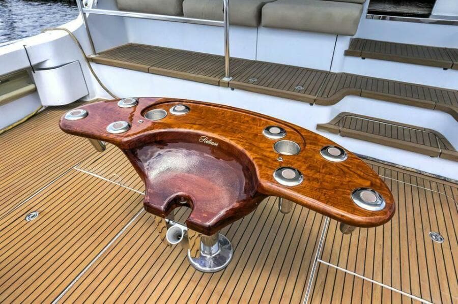 2007 Hatteras 68 Convertible
