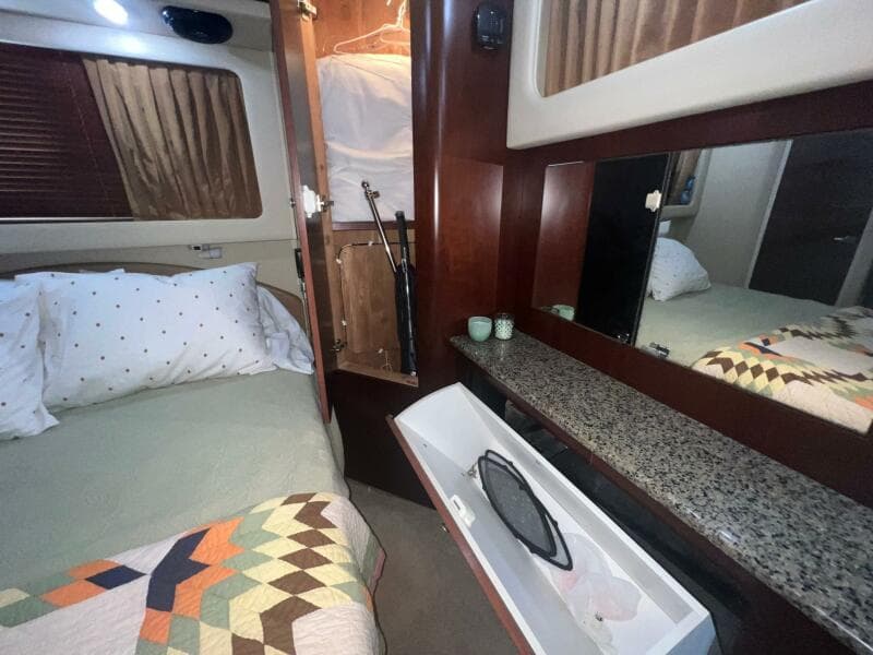 2006 Sea Ray 40 MY