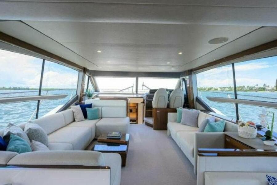 2019 Princess F62