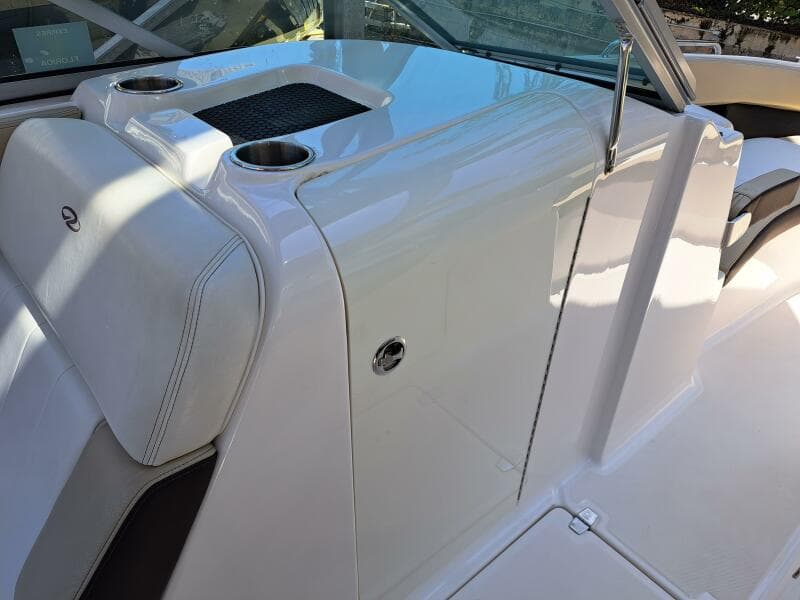 2014 Regal 2700 Bowrider