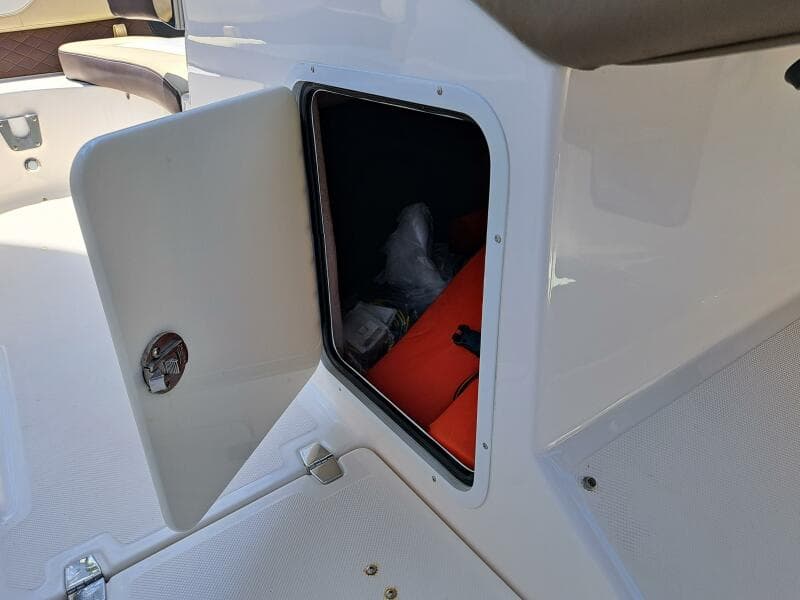 2014 Regal 2700 Bowrider