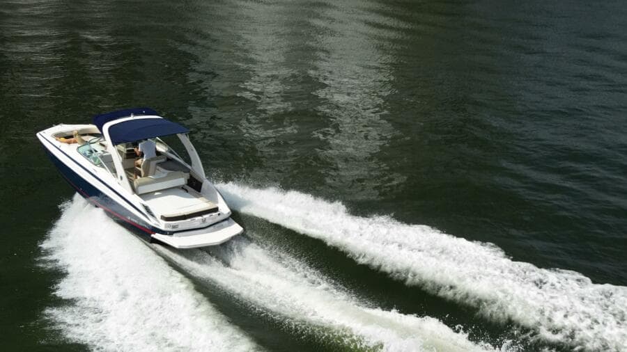 2014 Regal 2700 Bowrider