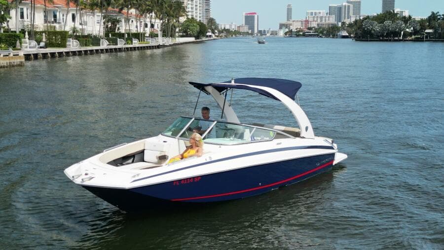 2014 Regal 2700 Bowrider