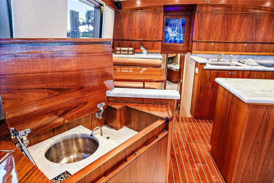 1990 Monterey Custom Sport Fish