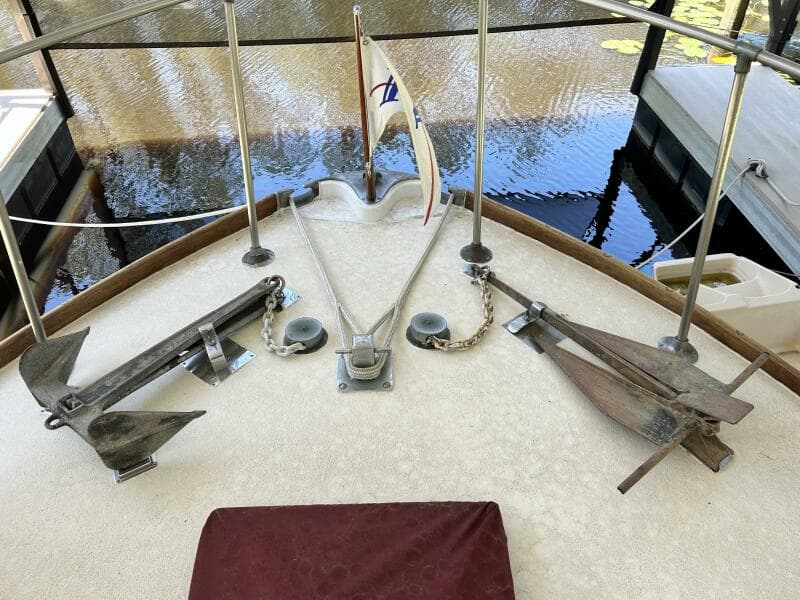 1962 Matthews 42 Double Cabin
