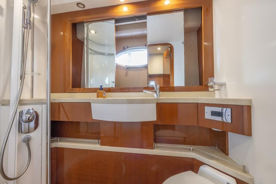 2008 Princess 58 Flybridge
