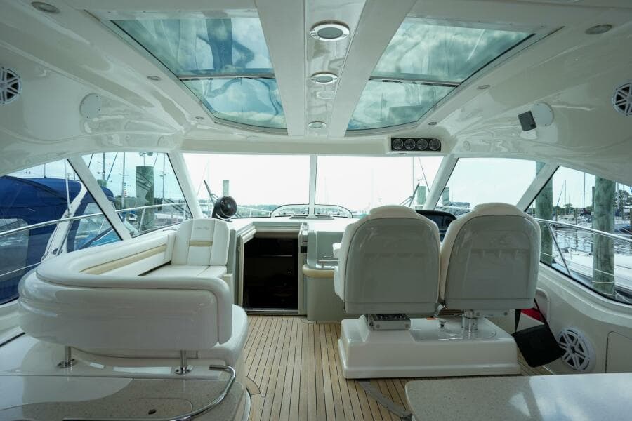 2010 Sea Ray 500 Sundancer