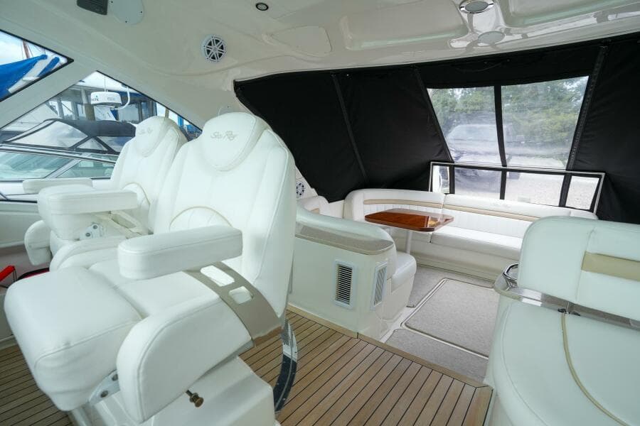 2010 Sea Ray 500 Sundancer