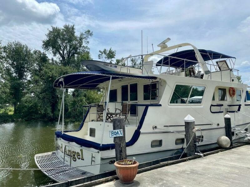 1986 Marine Trader Med Yacht 62 Yachtfish