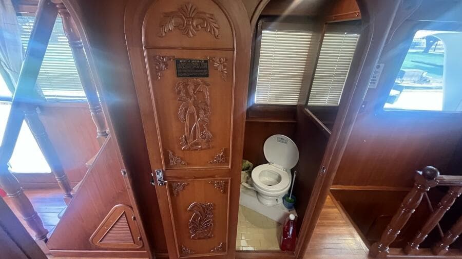 1986 Marine Trader Med Yacht 62 Yachtfish