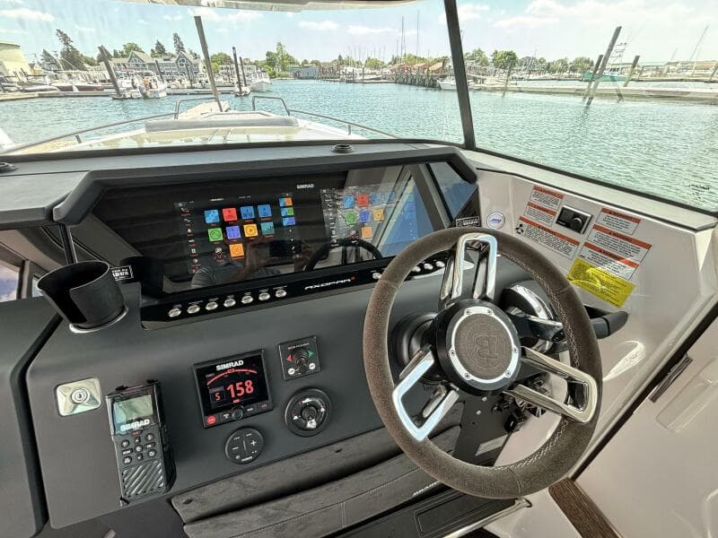 2020 Axopar 37 XC