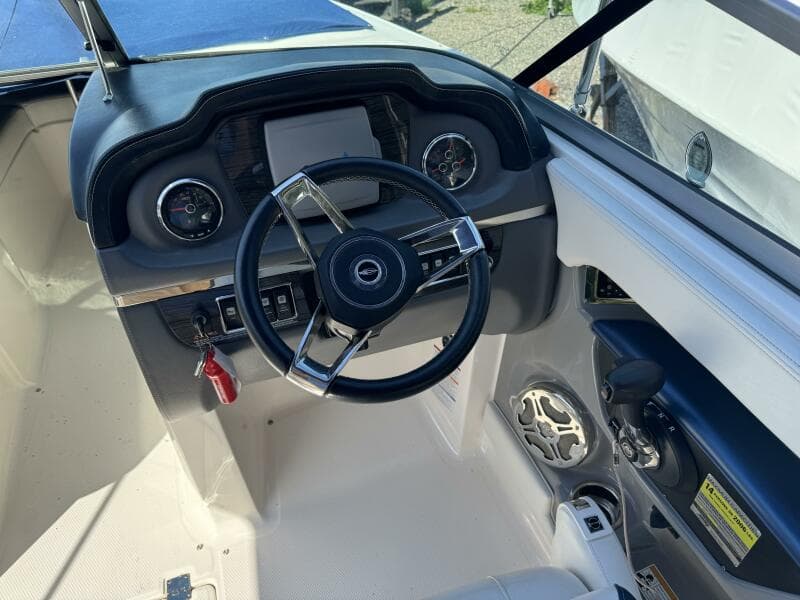 2014 Chaparral 246 SSI