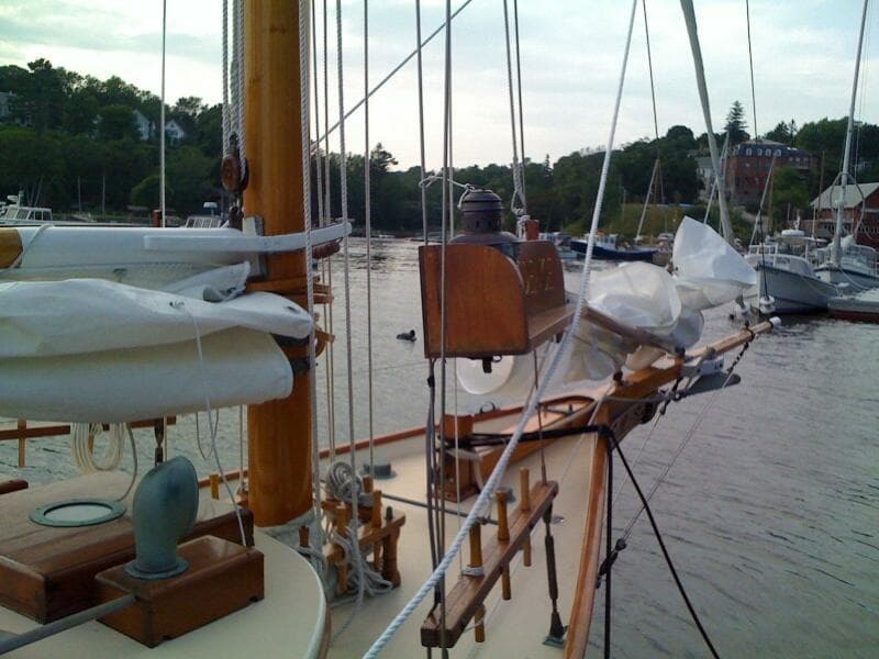 FS Indep Foredeck1