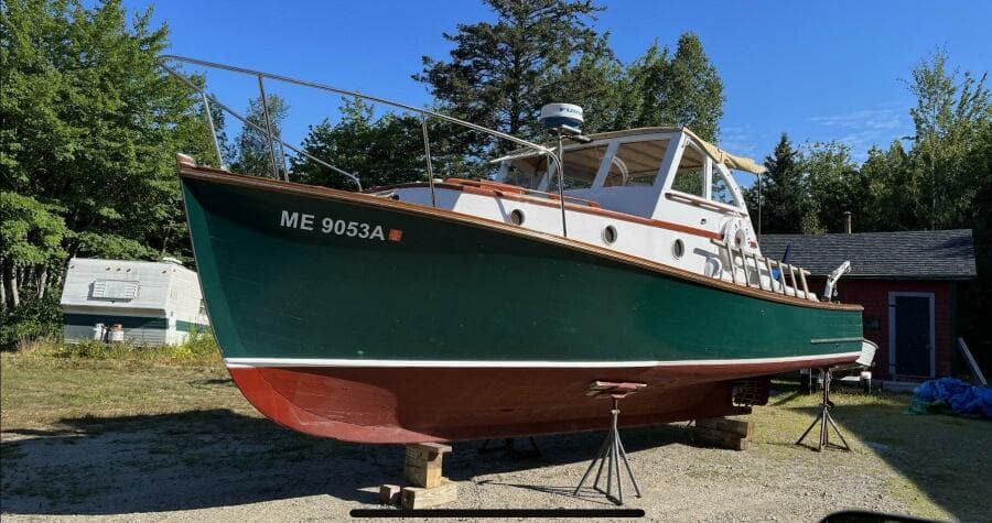 1960 Bunker and Ellis Downeast Bass Boat