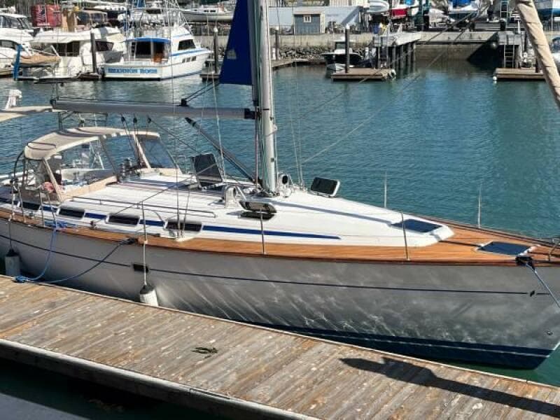 2000 Bavaria 42