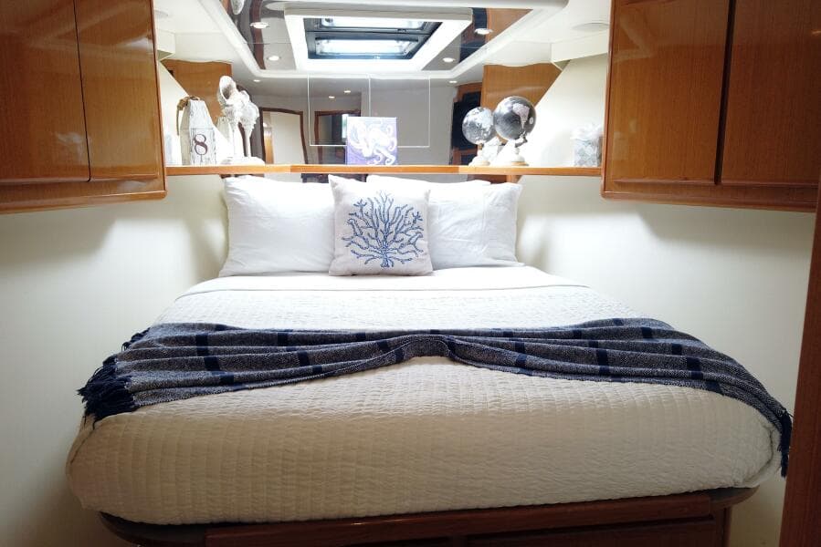 1999 Viking Motoryacht