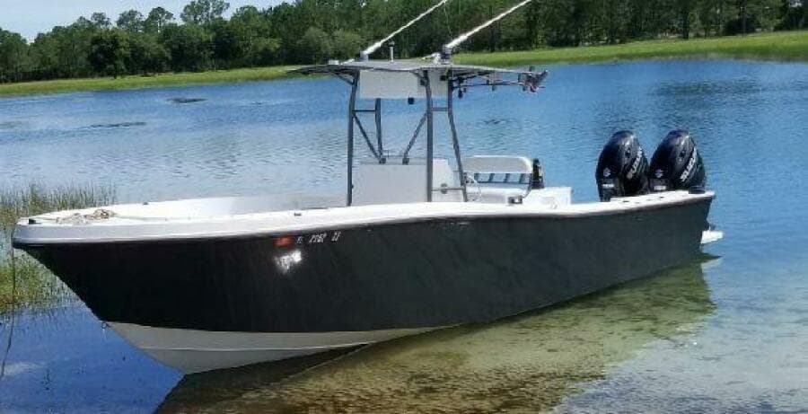 1988 Mako 261 Center Console