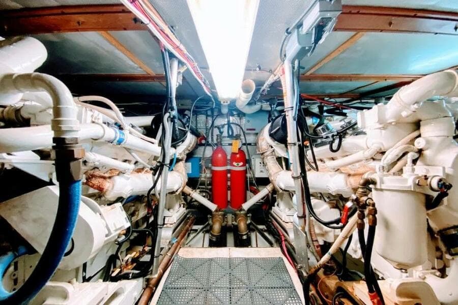 1986 Bertram 58 Flybridge Motor Yacht