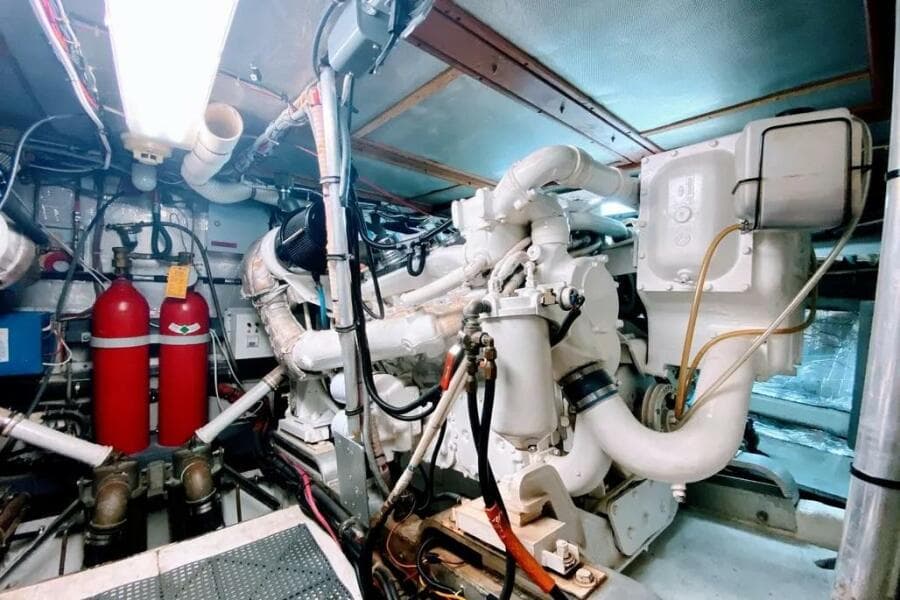 1986 Bertram 58 Flybridge Motor Yacht