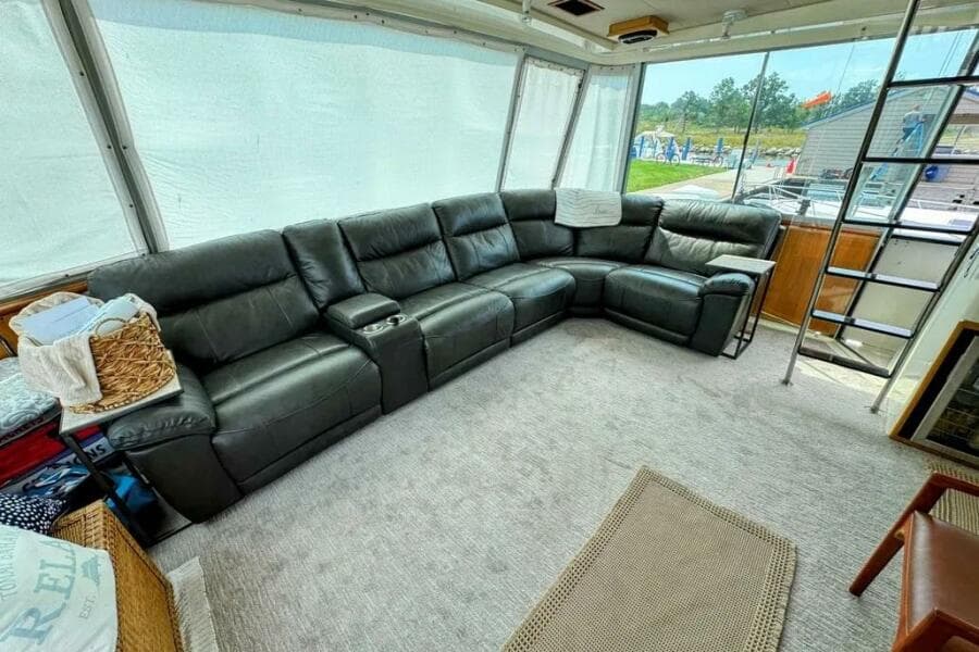 1986 Bertram 58 Flybridge Motor Yacht