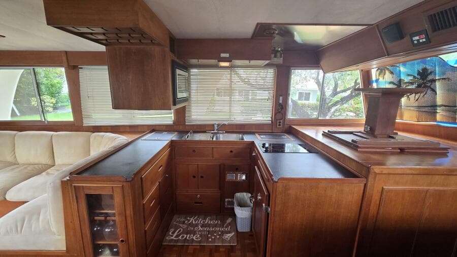 1997 Grand Banks Europa