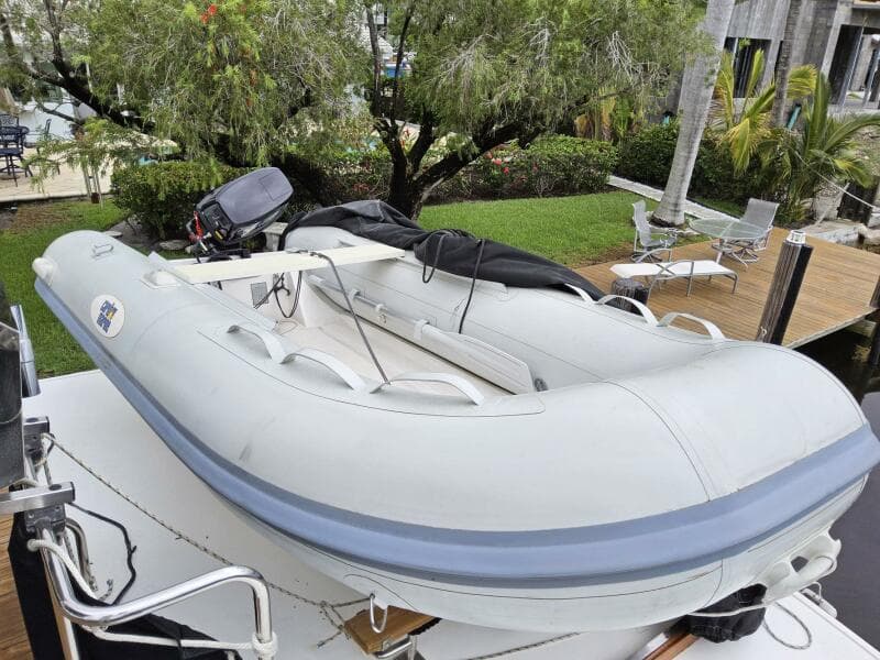 1997 Grand Banks Europa