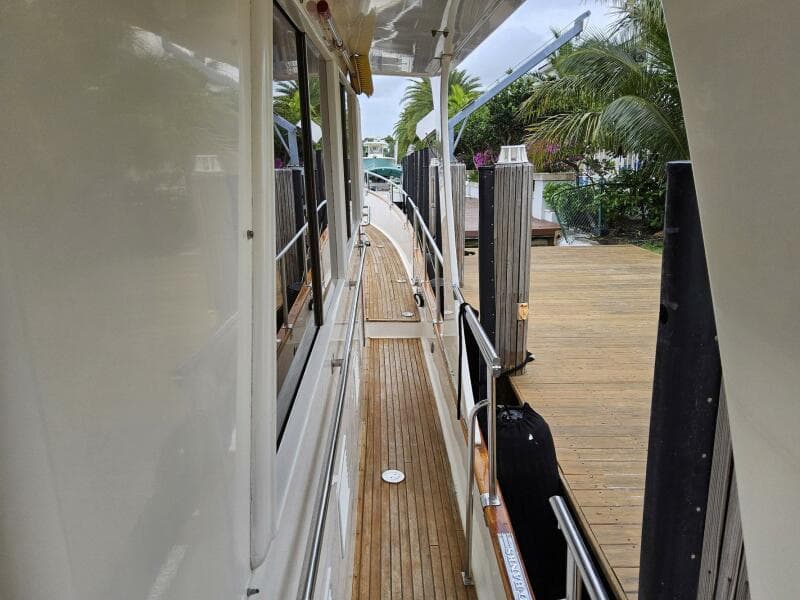 1997 Grand Banks Europa