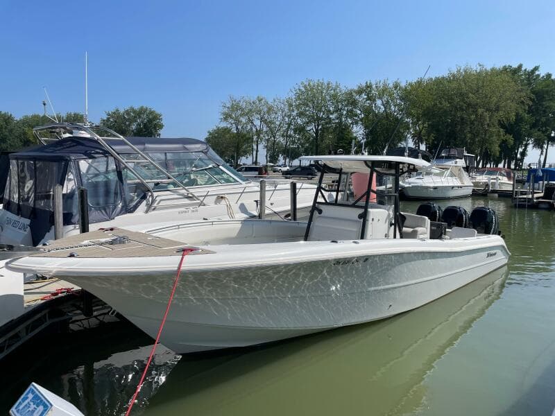 2009 Triton 351 Center Console