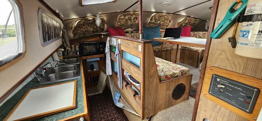 1979 Ocean Winds 