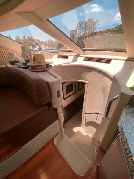 2006 Sea Ray 58 Sedan Bridge