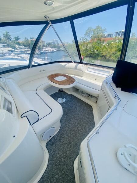2006 Sea Ray 58 Sedan Bridge