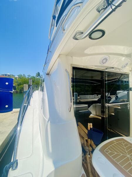 2006 Sea Ray 58 Sedan Bridge