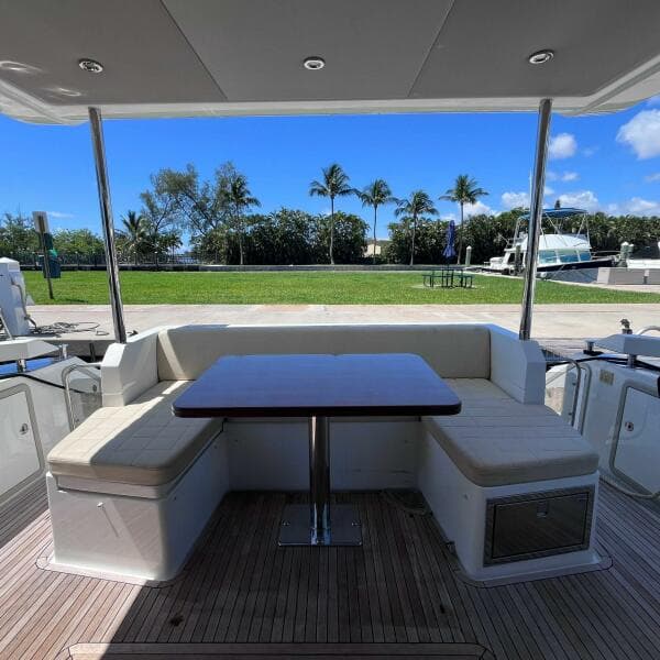2015 Azimut 50 fly