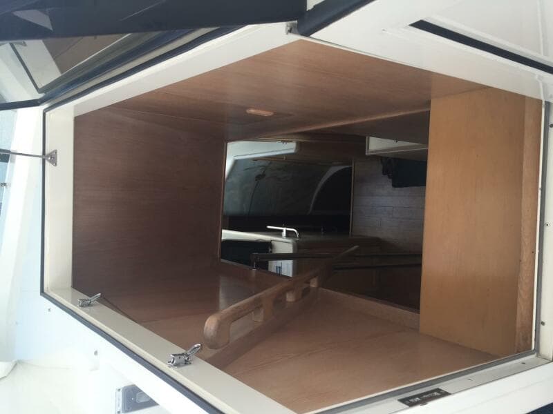 1994 Hatteras 70 Cockpit Motor Yacht