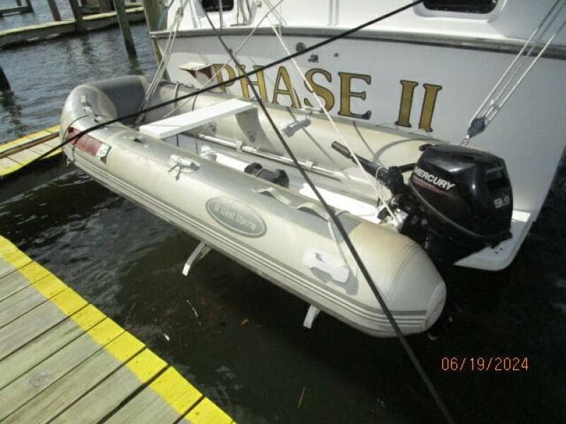 40' Mainship tender2