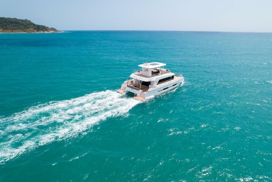 2026 Diamond Yachts EF56 Power Catamaran