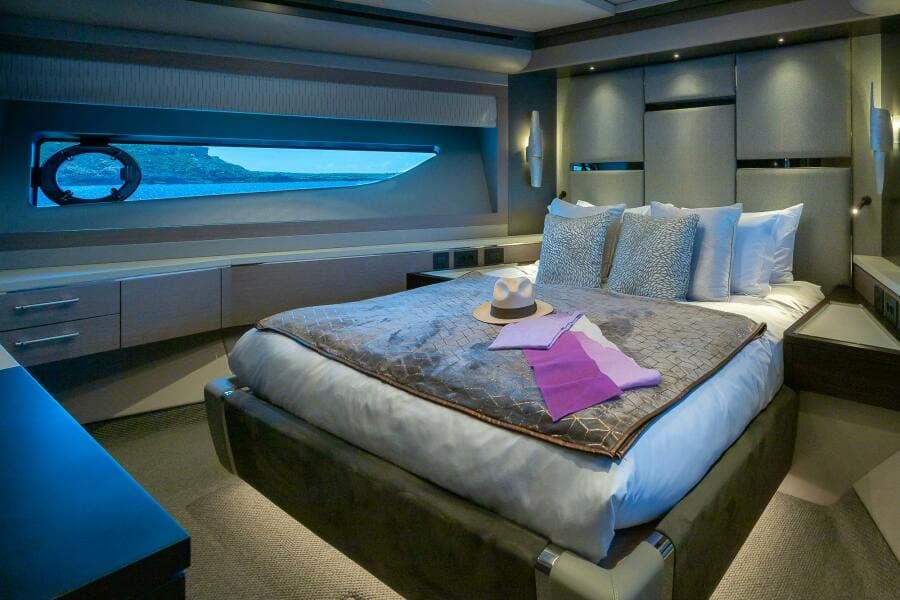 2022 Sunseeker 