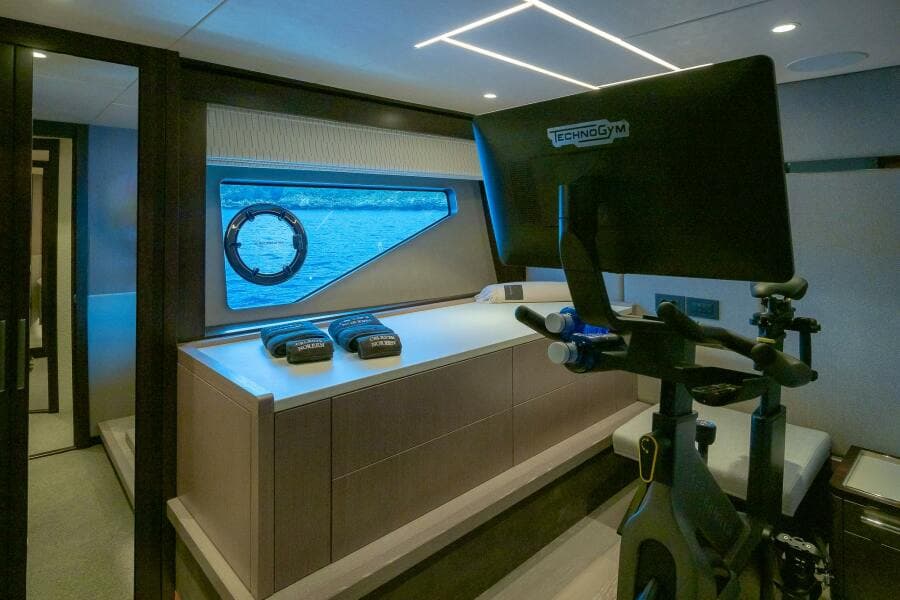2022 Sunseeker 